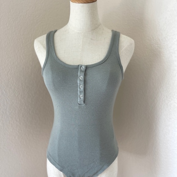 BIN#23 - BRAVE SOUL Olive Bodysui Women’s XS - Picture 6 of 9